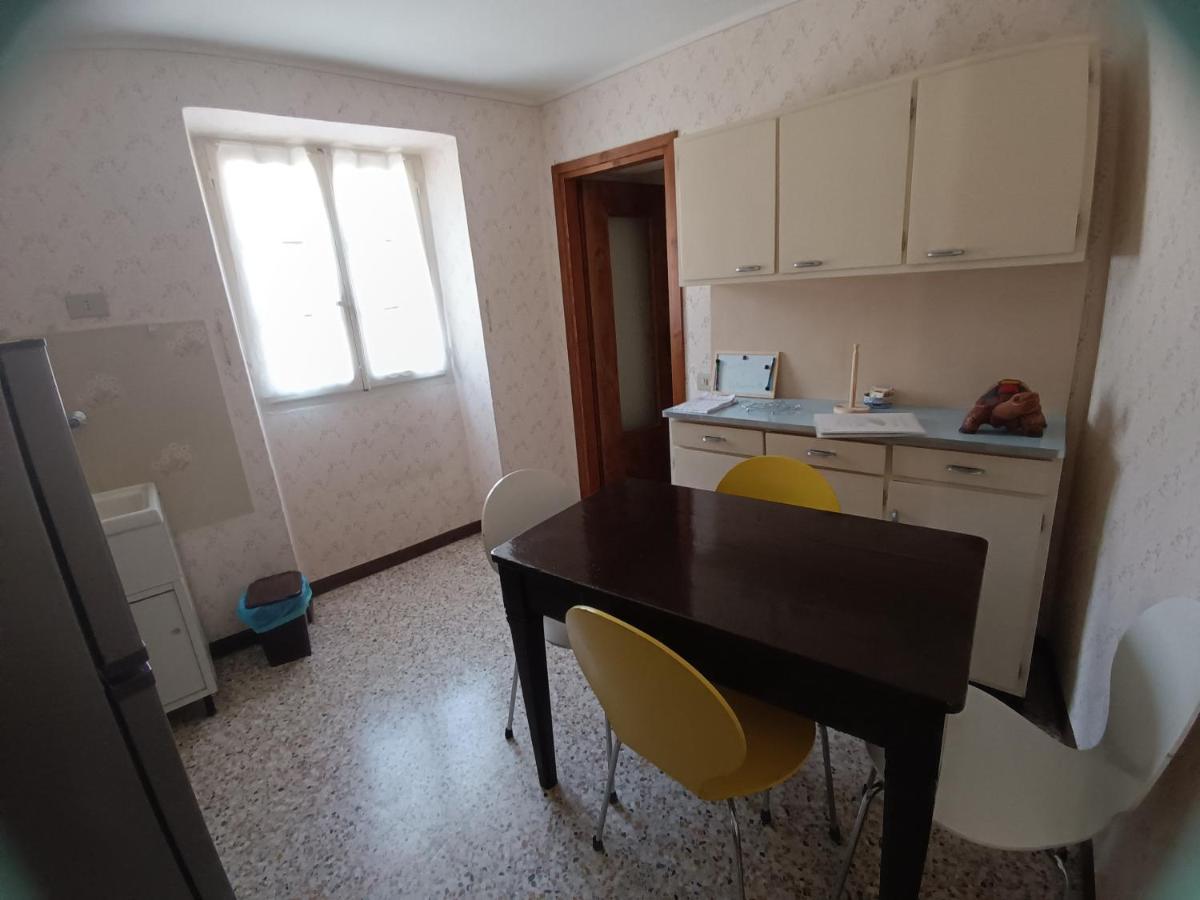 Ferienwohnung I Tre Moschettoni Valbrona Exterior foto